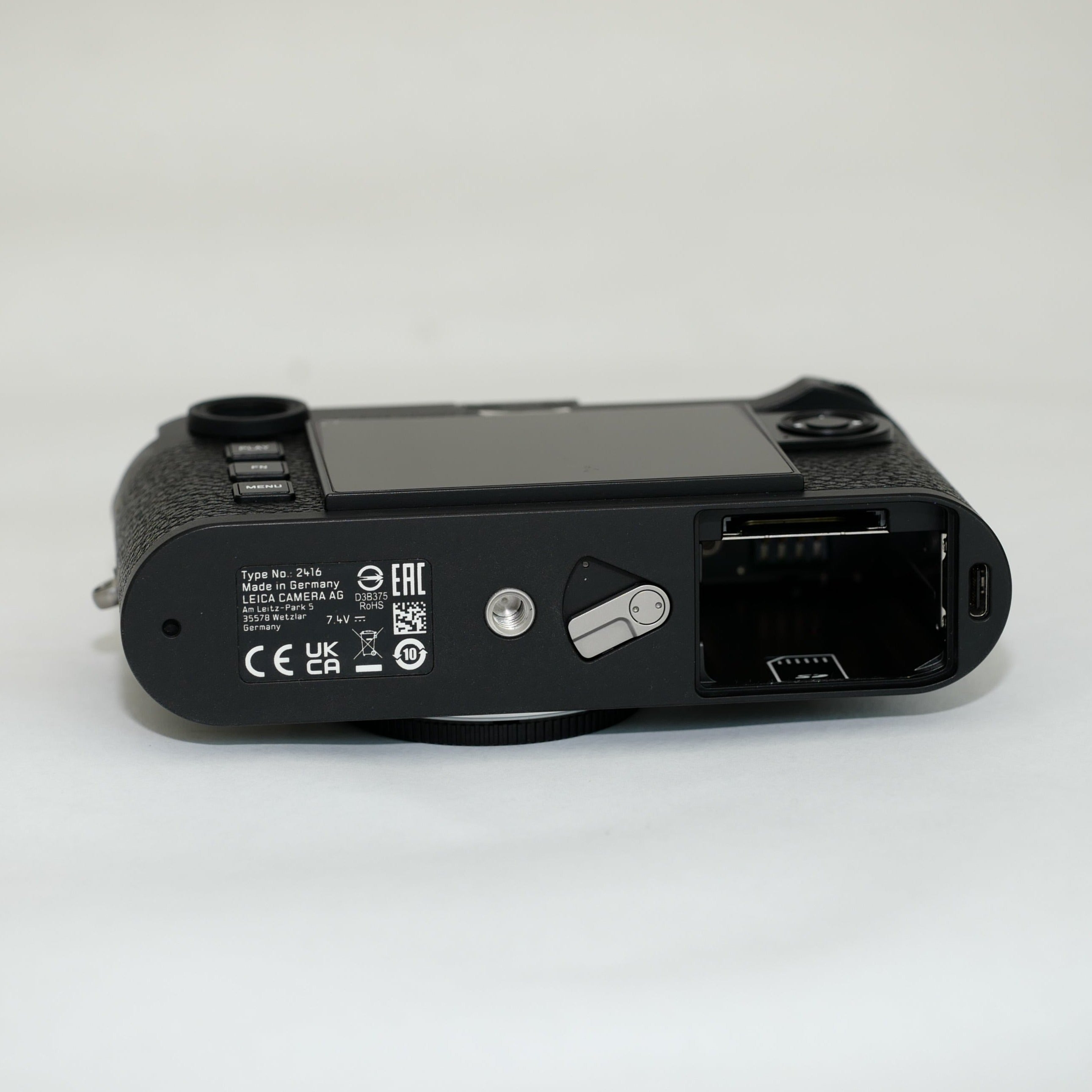 Pre-Owned Leica M11 Rangefinder Camera (Black)