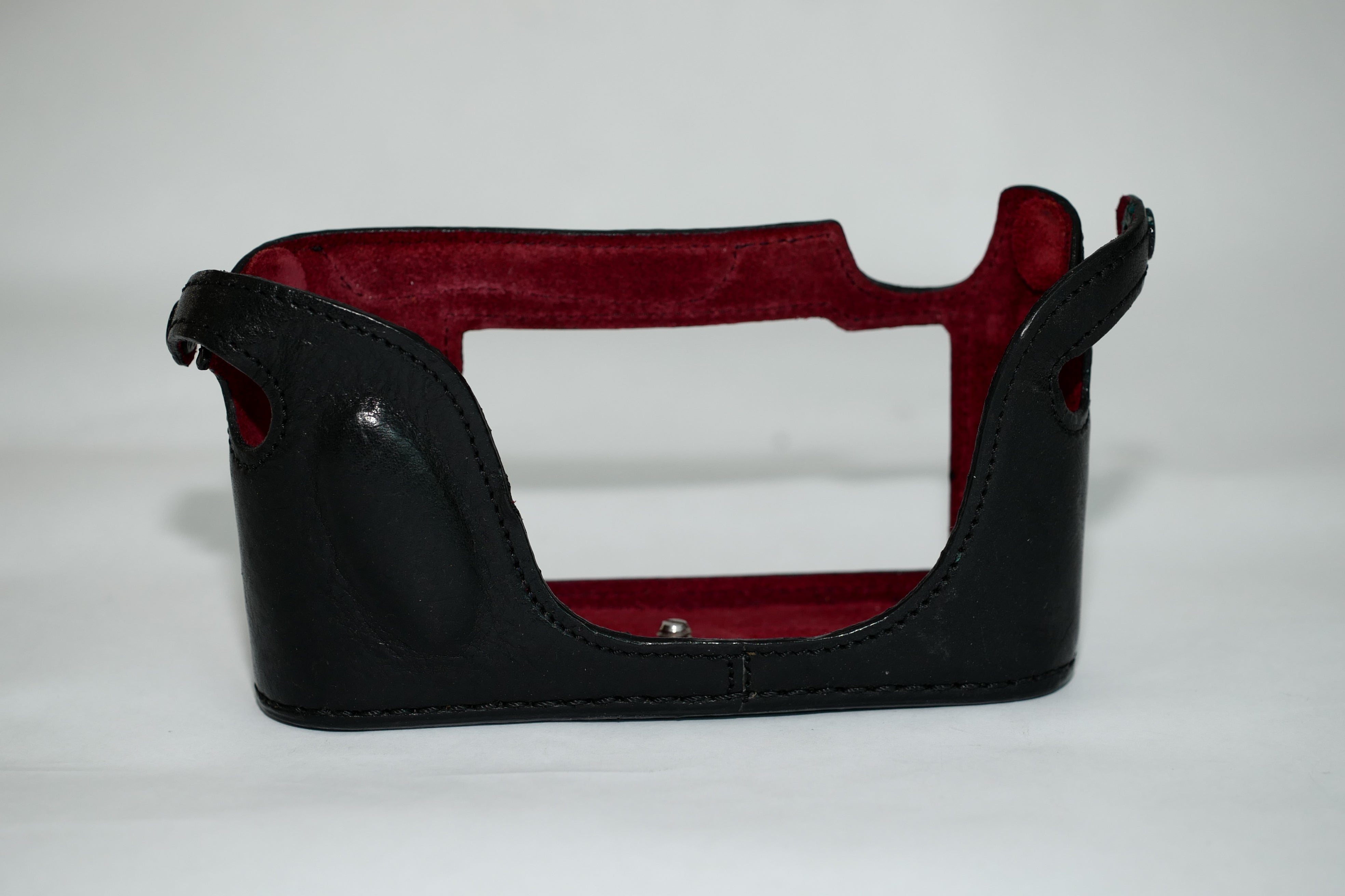 Pre-Owned Leica M8 Half Case