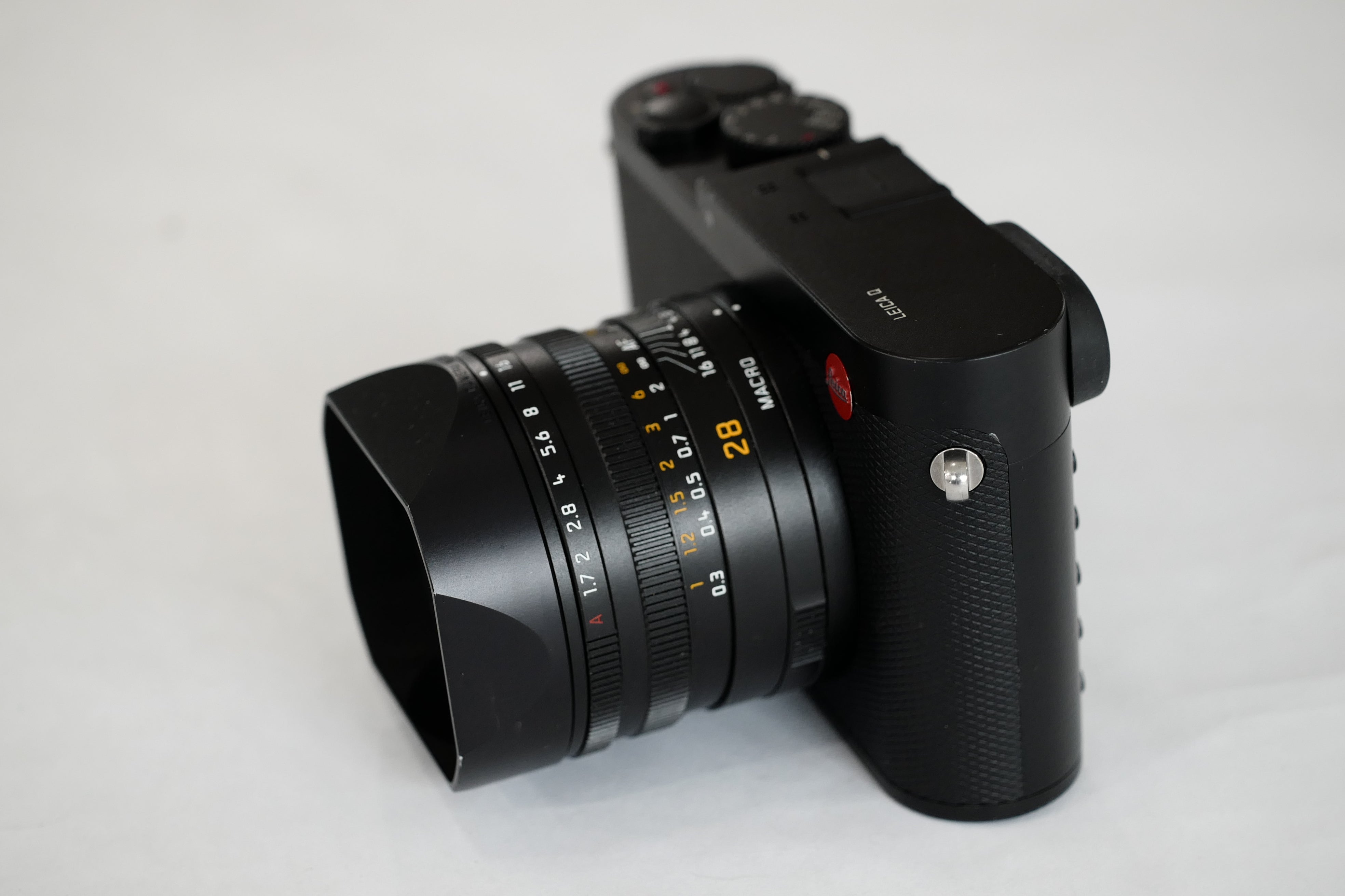 Pre- Owned Leica Q (Typ 116) Digital Camera (Black)