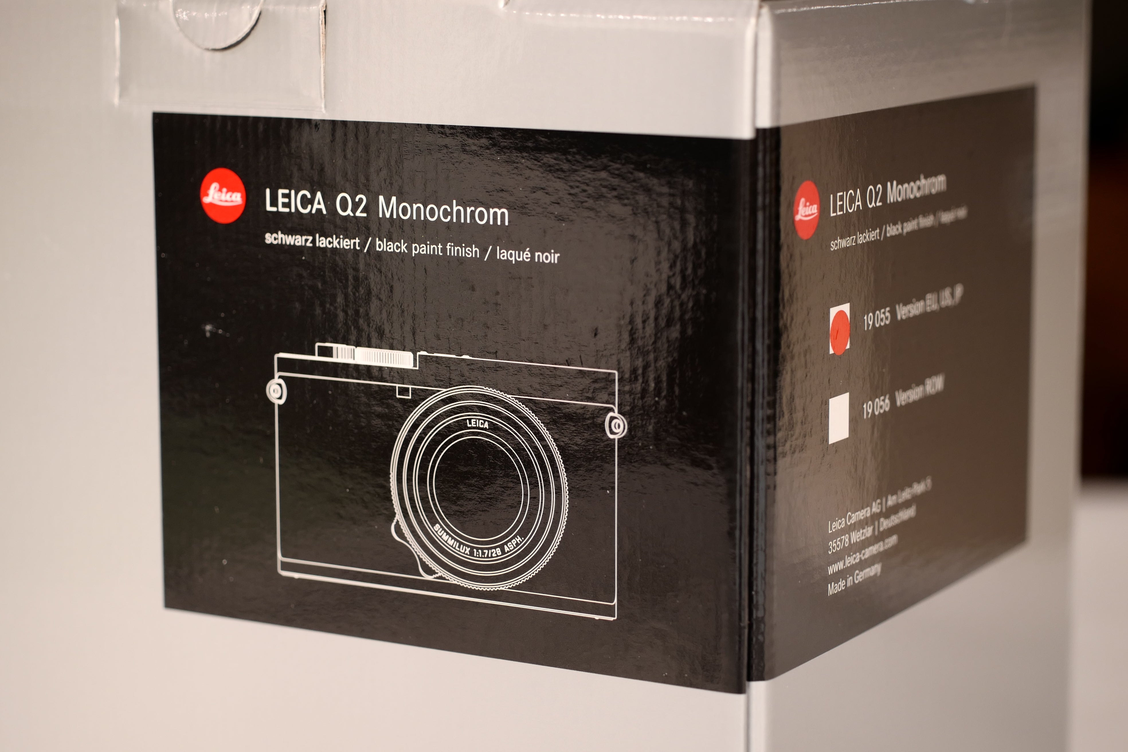 Pre-Owned Leica Q2 Monochrom Digital Camera