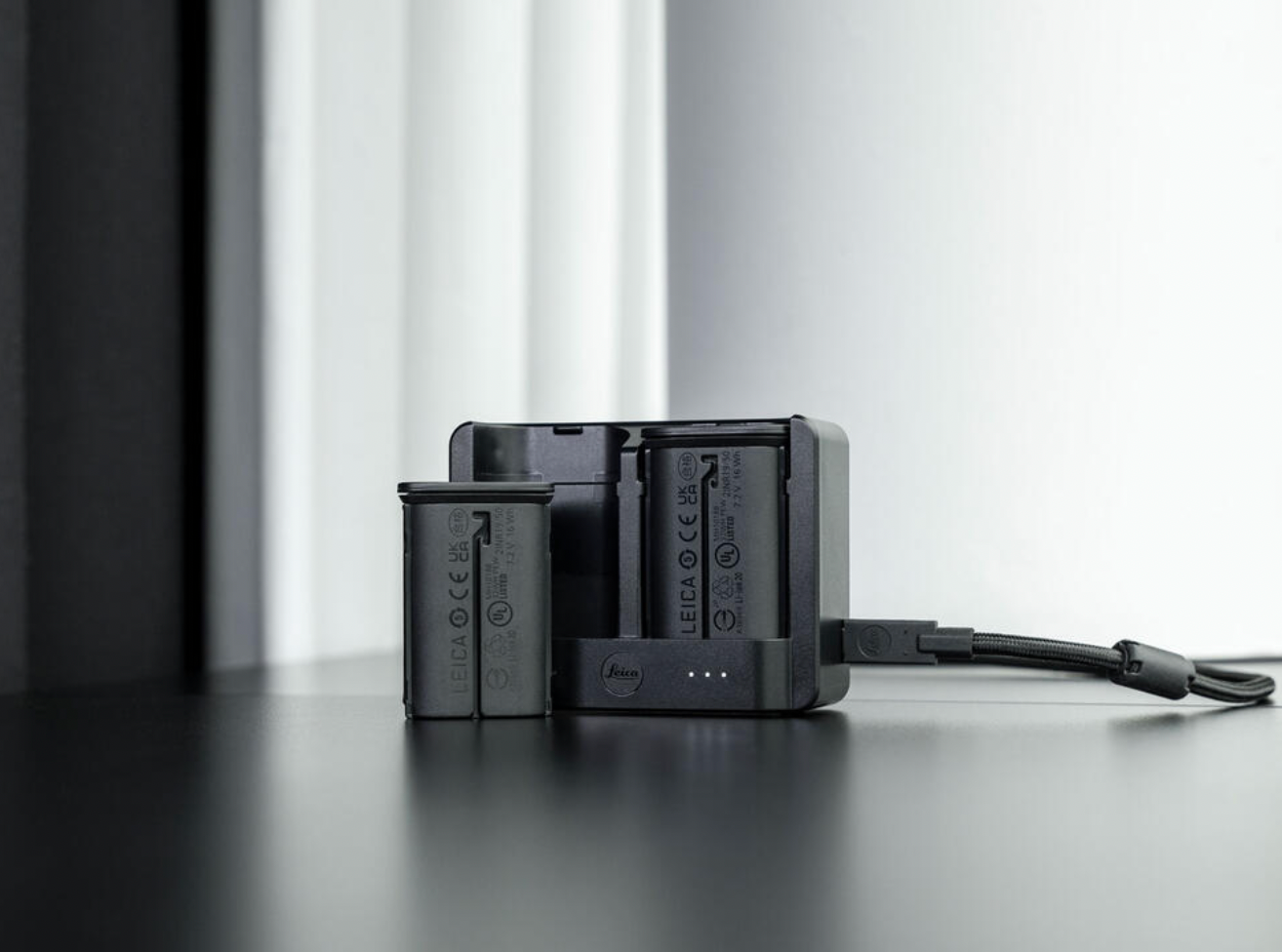 USB-C Dual Charger BC-SCL6