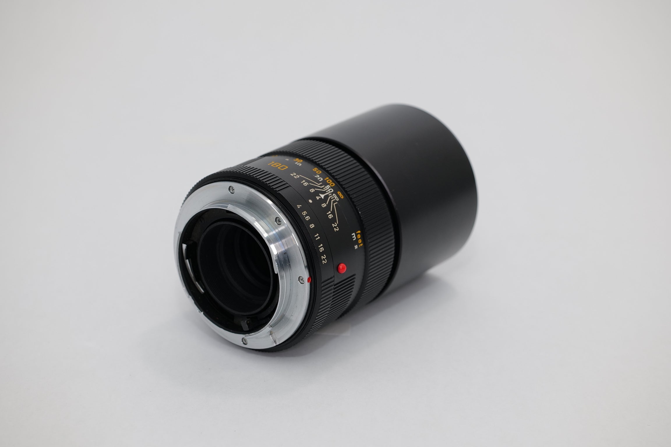 Pre-Owned Leica 180mm f4 Elmarit-R3