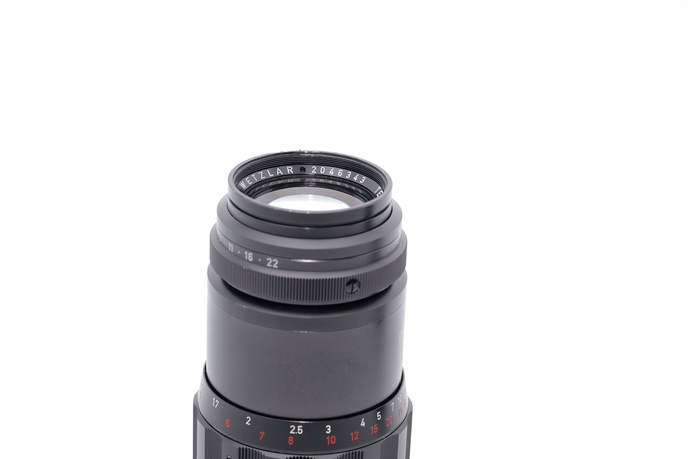 Pre-Owned Leica Tele-Elmar M 135mm/F4.0 E39 Lens