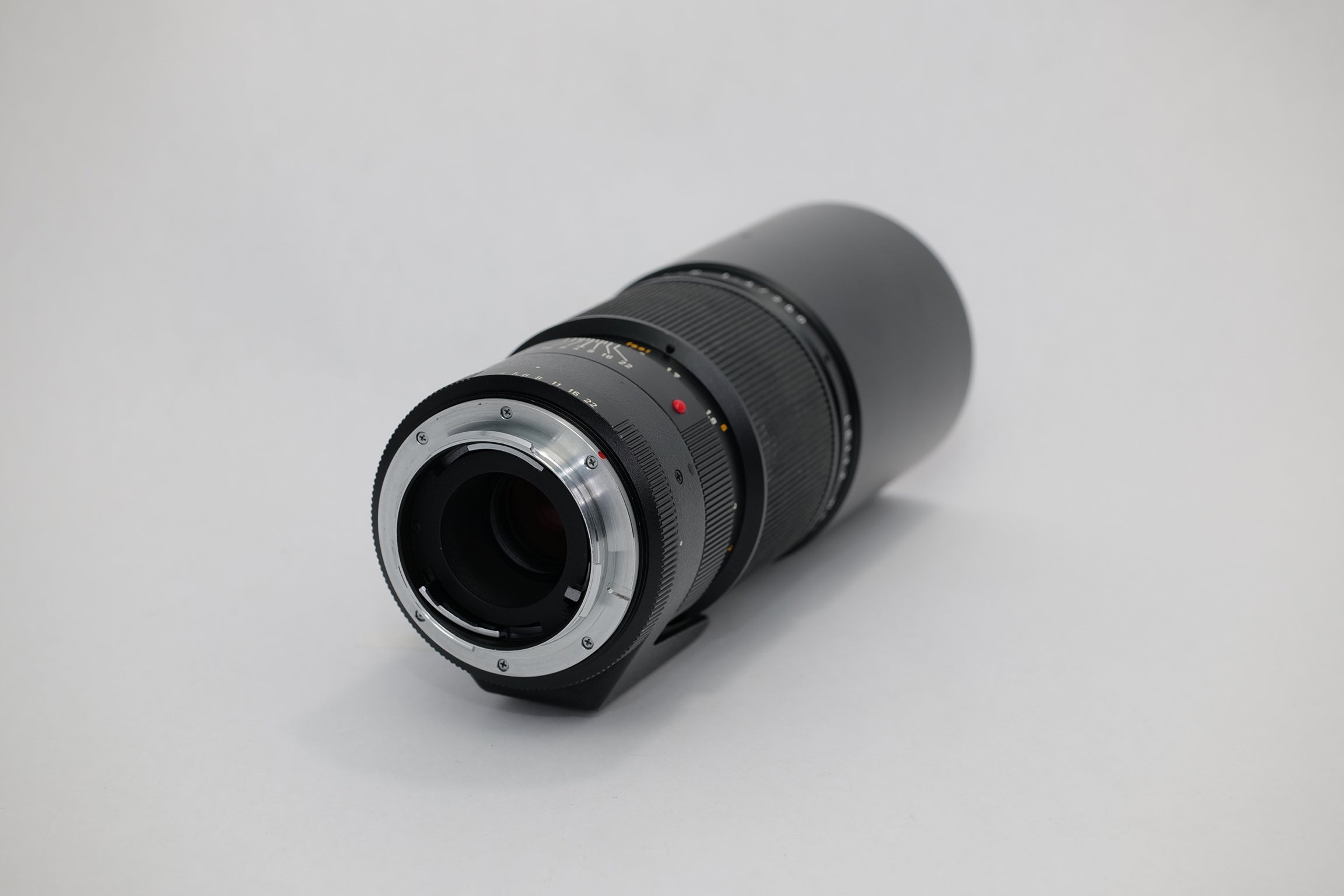 Pre-Owned Leica Telyt-R 250mm F4 Tele Telephoto Lens