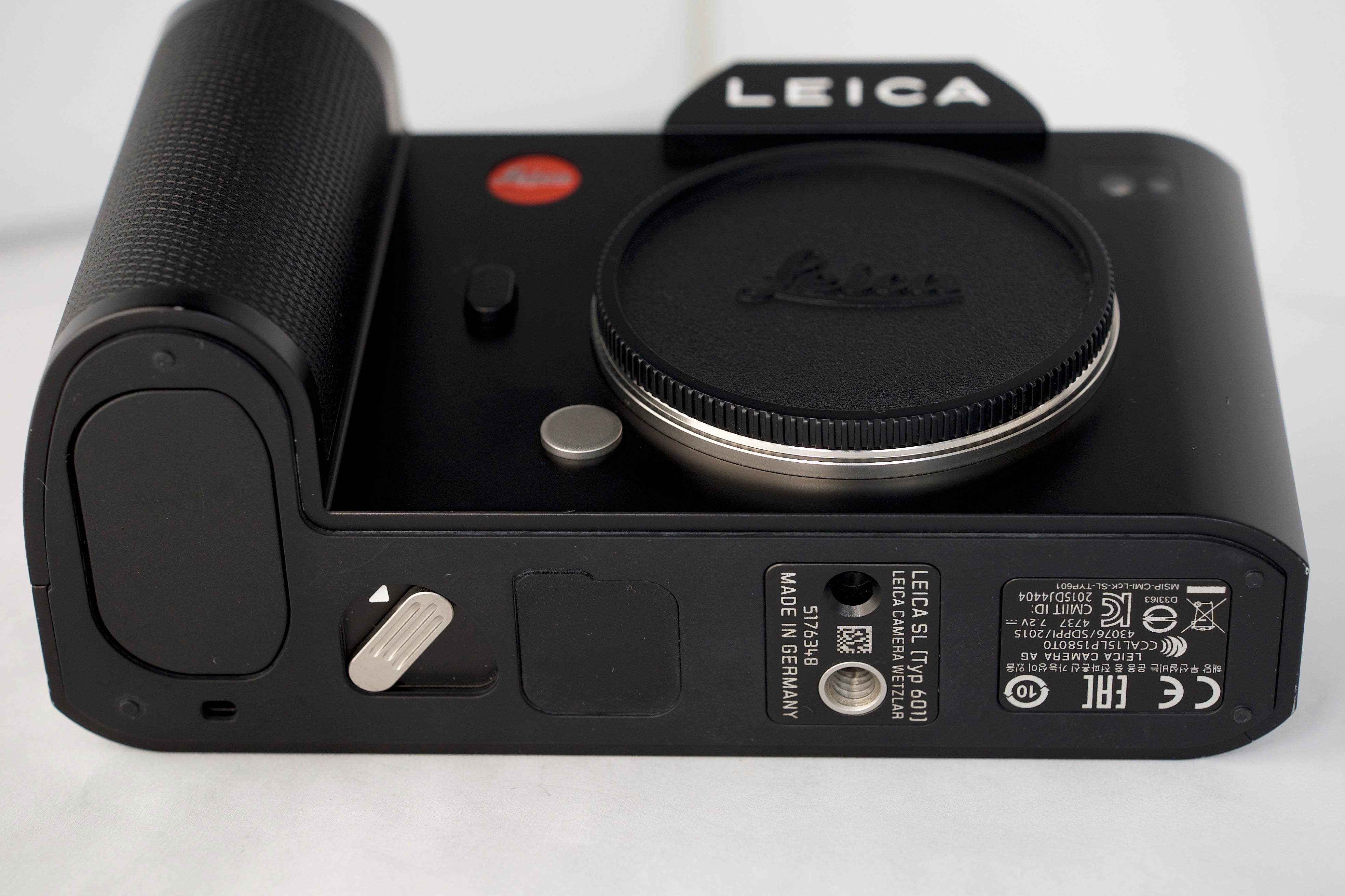 Pre-Owned Leica SL (Typ 601) Mirrorless Digital Camera