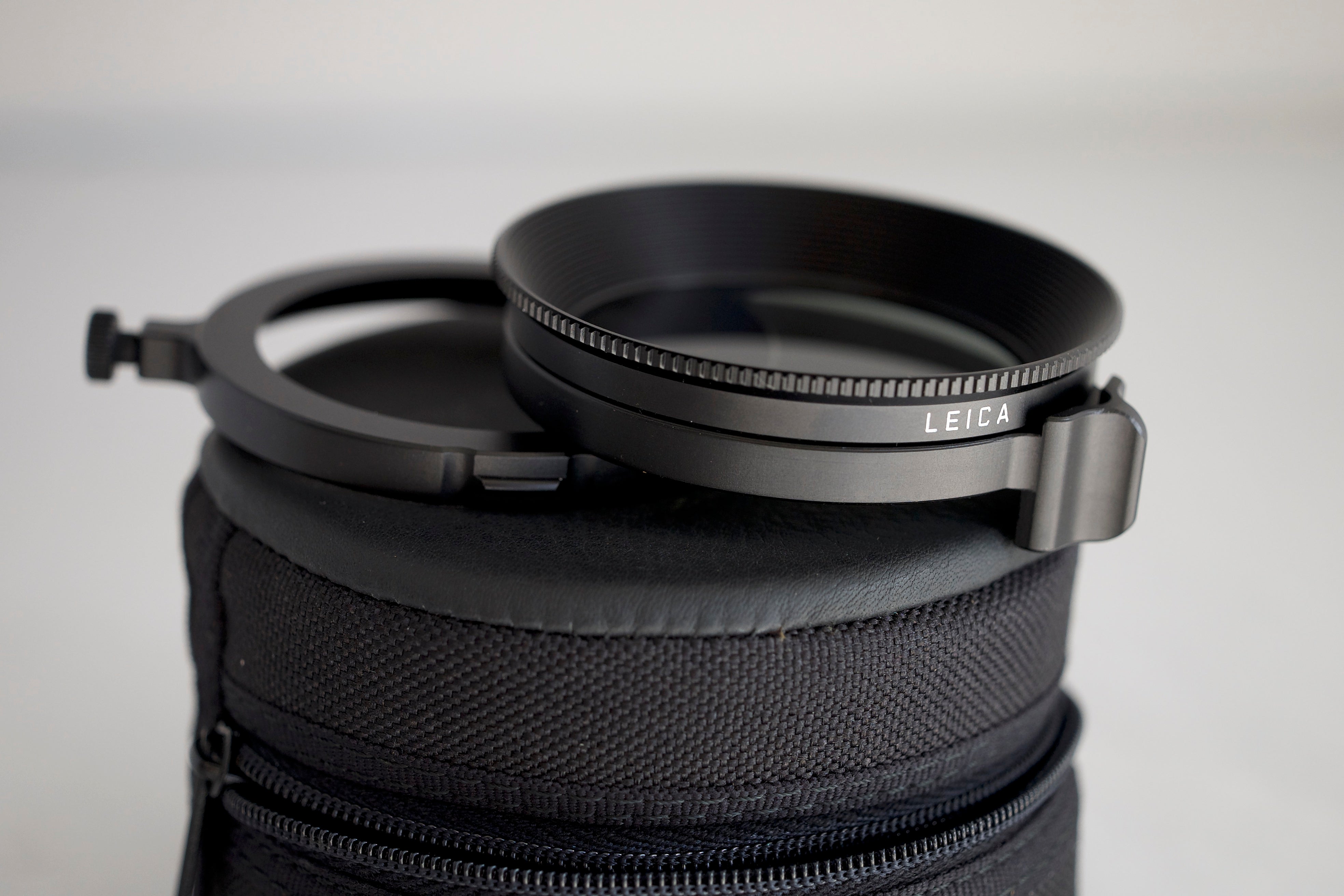 Pre-Owned Leica Universal Top (Linear) Polarizer Glass Filter