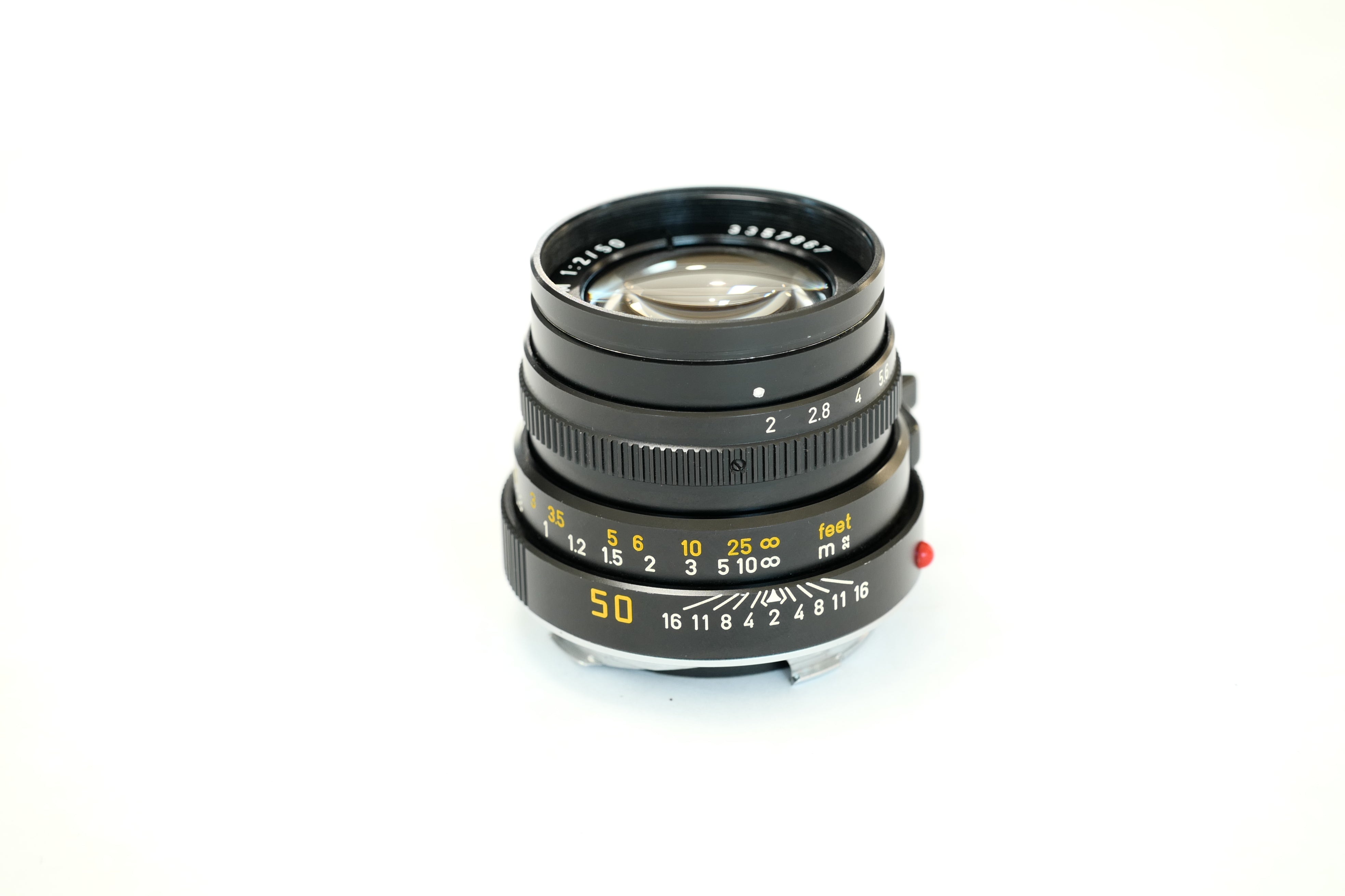 Pre-Owned Leica Summicron-M 50mm f/2 Lens