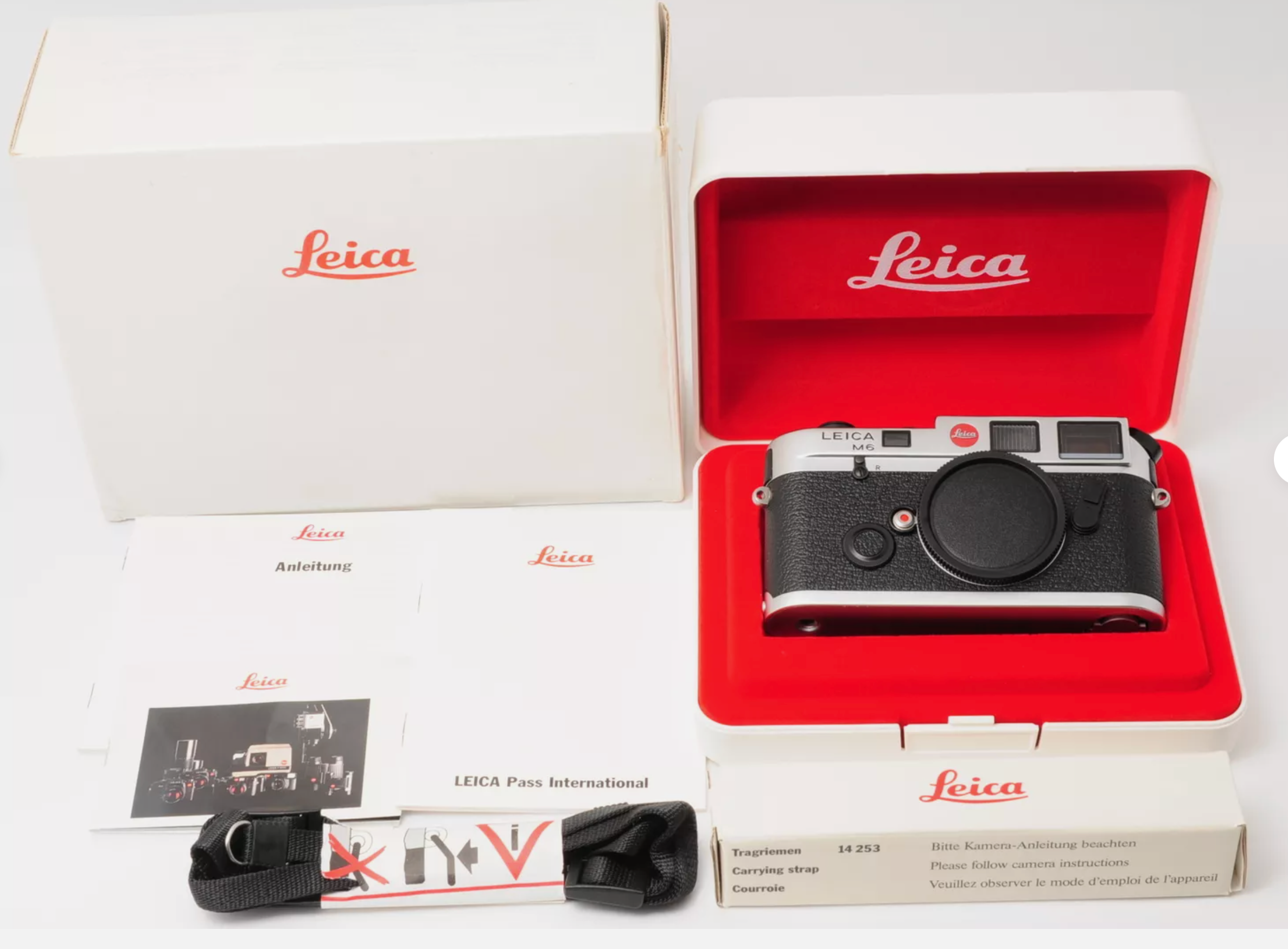 Pre-Owned Leica M6 Rangefinder Camera Panda