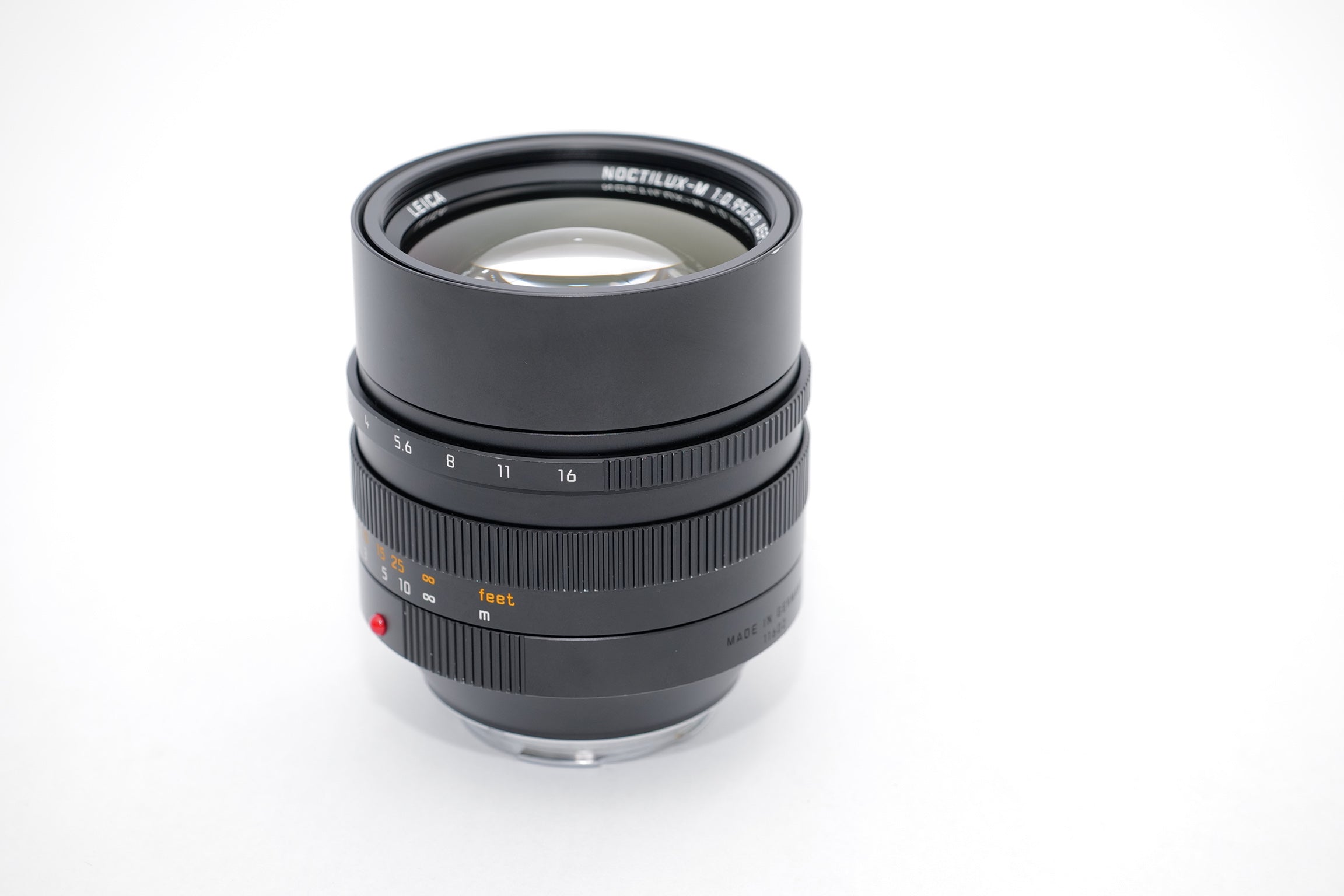 Leica Noctilux-M 50mm f/0.95 ASPH. Lens (Black) 11602