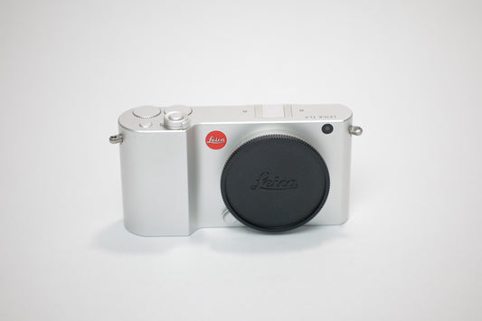 Pre- Owned Leica TL2 Mirrorless Camera (Silver)