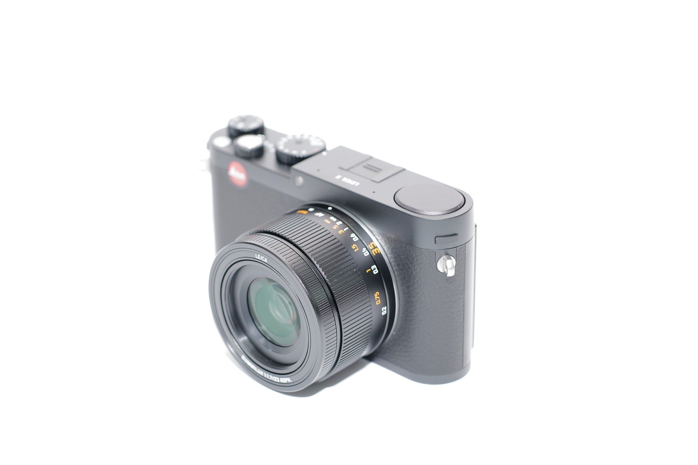 Pre-Owned Leica X (Typ 113) Digital Camera (Black)